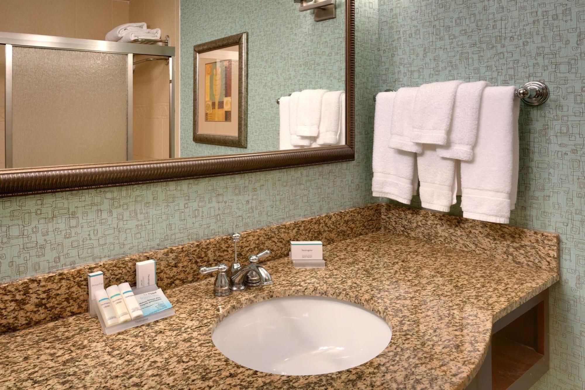 Hilton Garden Inn Clarksville Exterior foto
